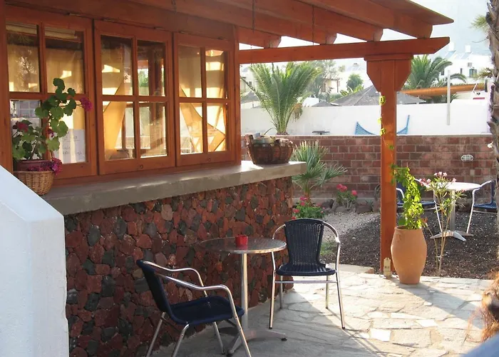 5bedroom In * Perissa (Santorini)